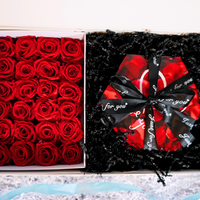 Deluxe Rose Box